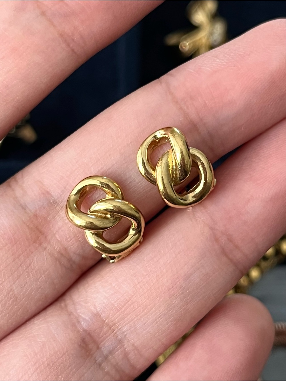 Authentic Vintage Dior Mini Interlocking Chain Rope Glossy Gold Clip-On Earrings